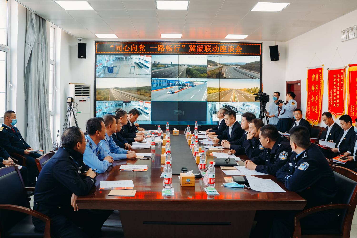 1664353026768637.jpg DDD01405.jpg