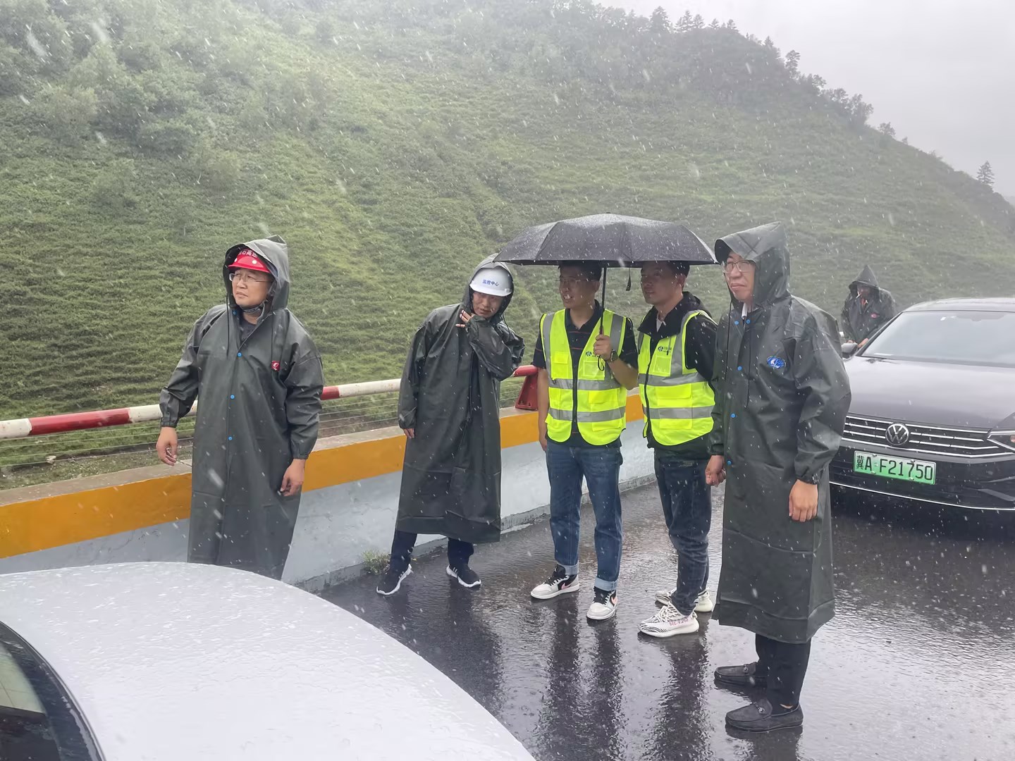 1690860131565610.jpg 485da6f4-6835-4ea6-a5e8-46c94ef98d36.jpg