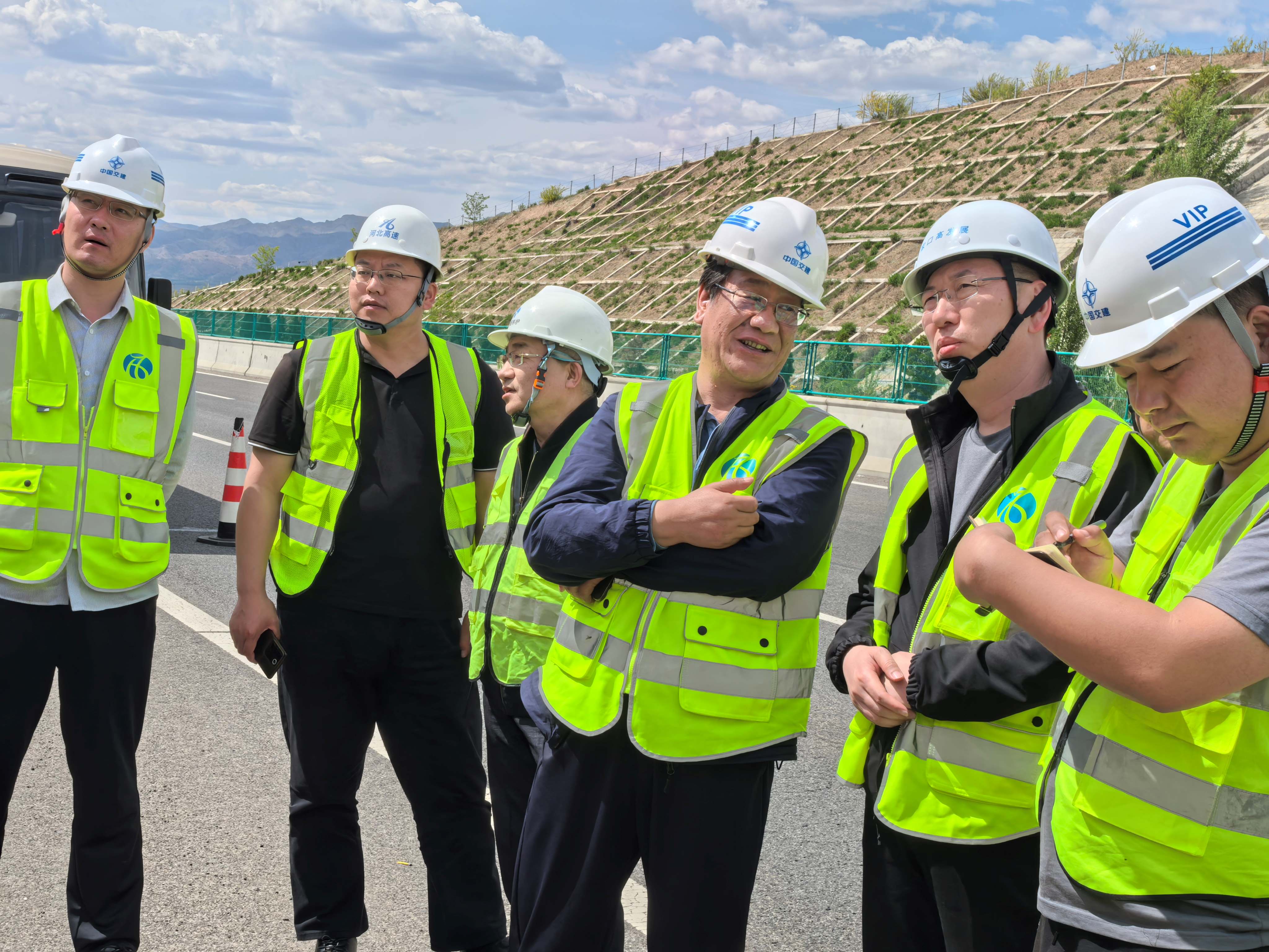 1747125956933518.jpg IMG_20250511_143052.jpg